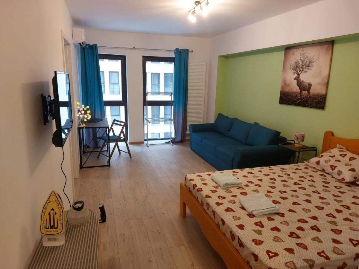 Studio Moghioros Rezidence 2 Bukares Bagian luar foto